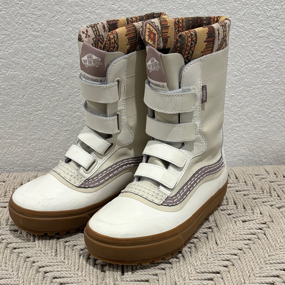 Vans Women’s Snow Boots